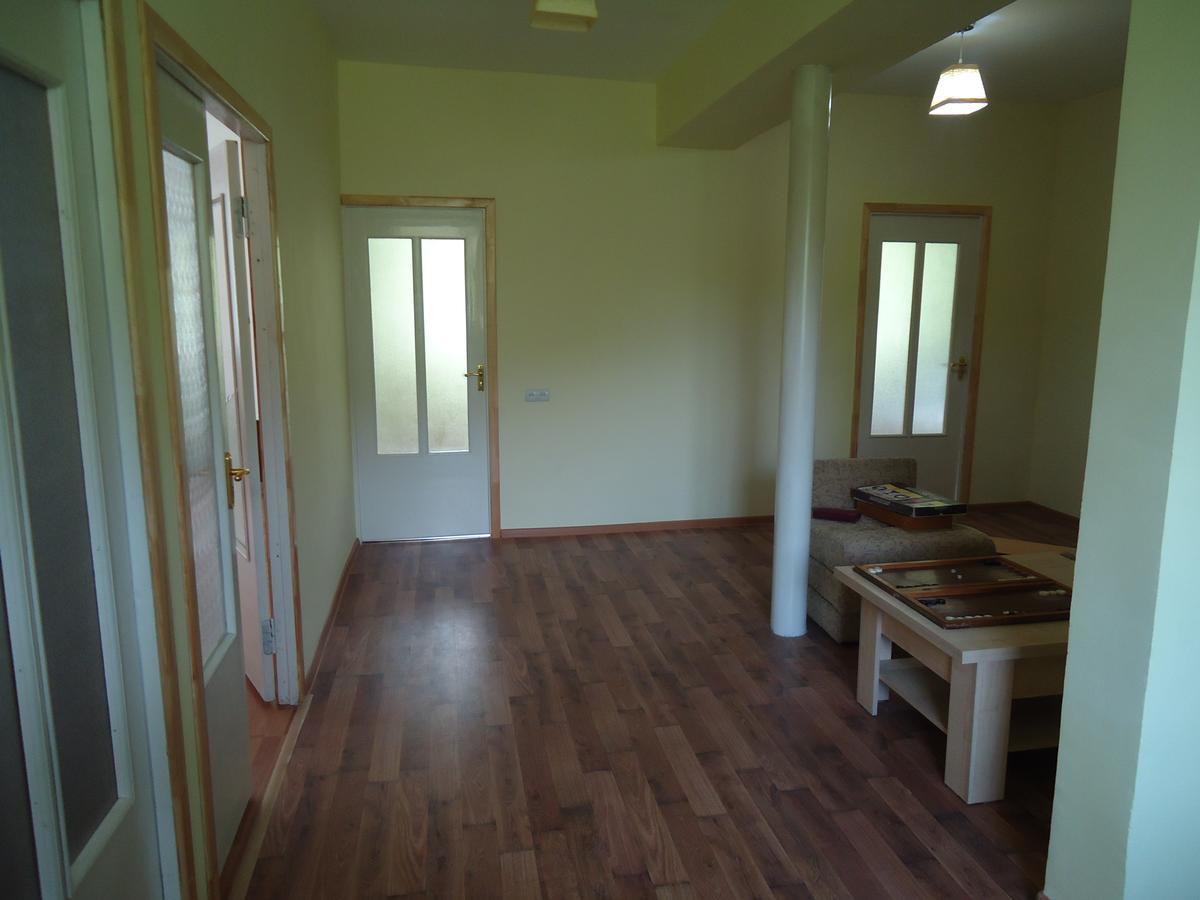 The River House Yeghegis Yekhegis Esterno foto