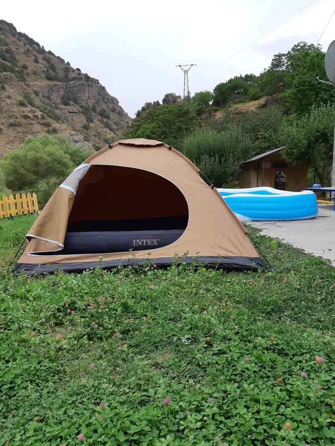 The River House Yeghegis Yekhegis Esterno foto